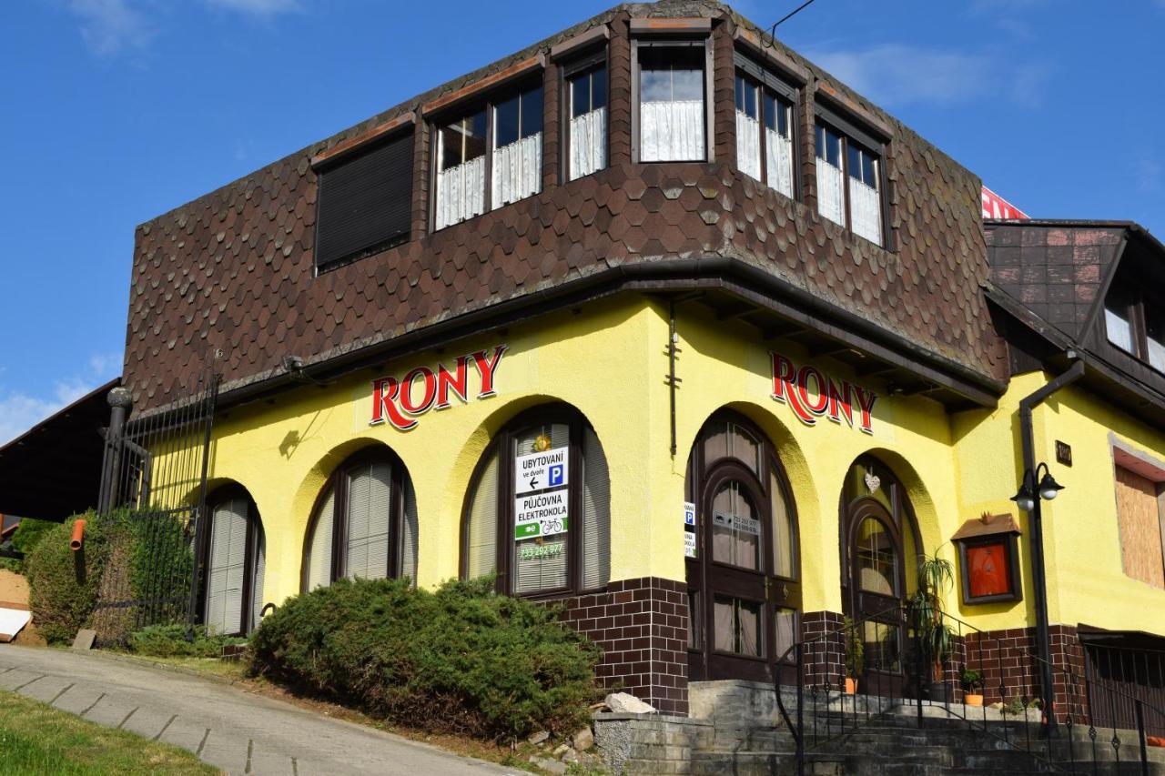 Penzion Rony Radejov Bagian luar foto