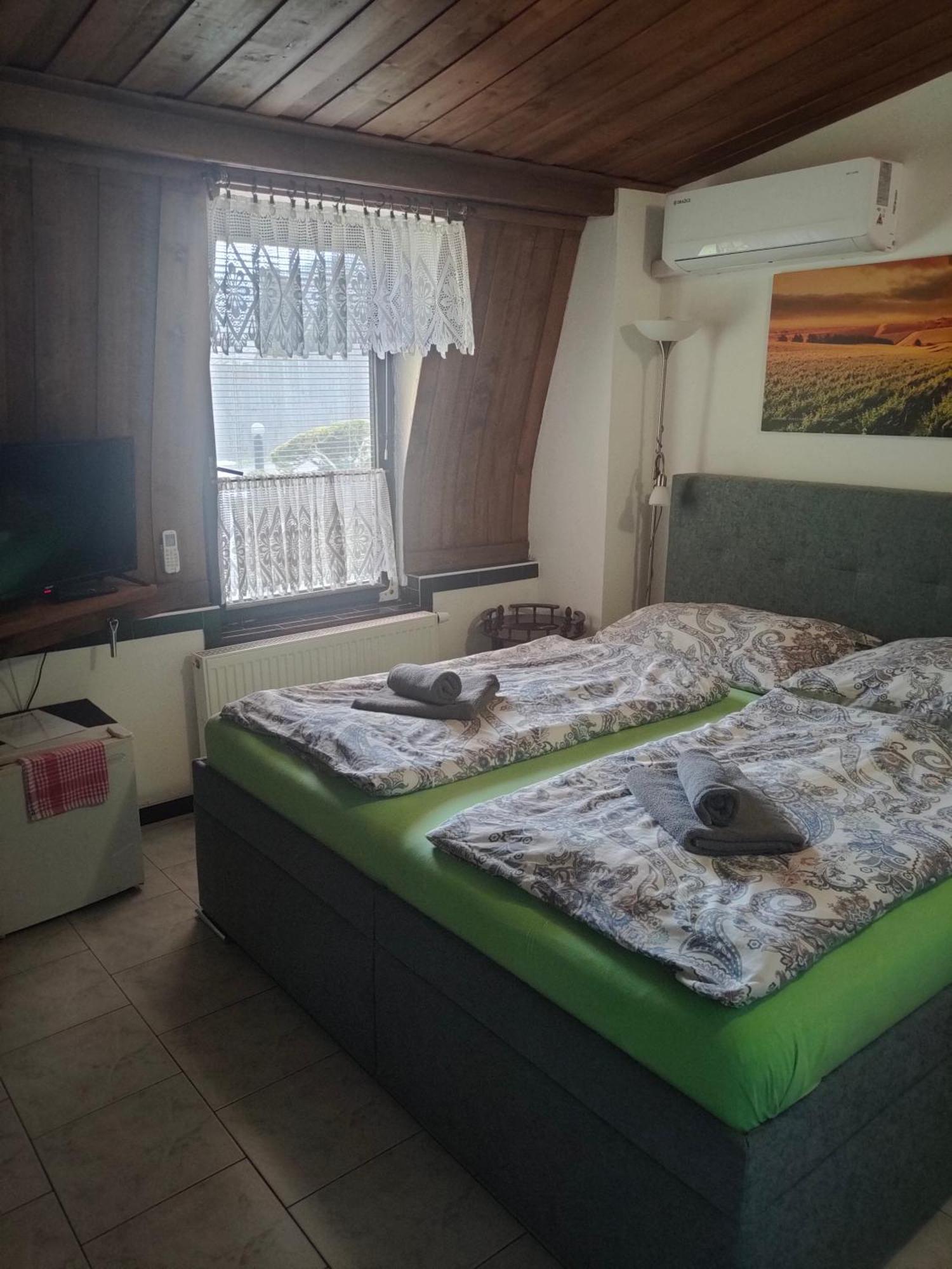Penzion Rony Radejov Bagian luar foto